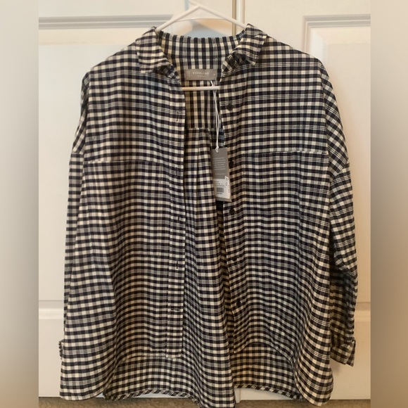 Everlane Tops - Everlane The Boxy Oxford navy/black plaid Med
